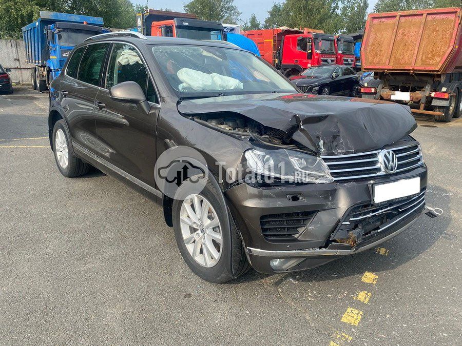 Фото Volkswagen Touareg 2