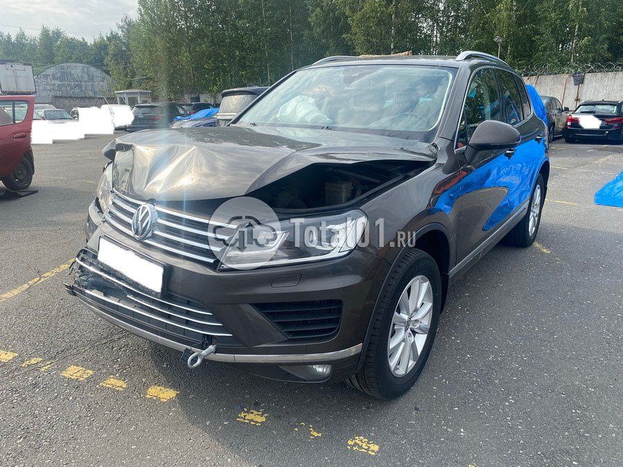 Фото Volkswagen Touareg 156