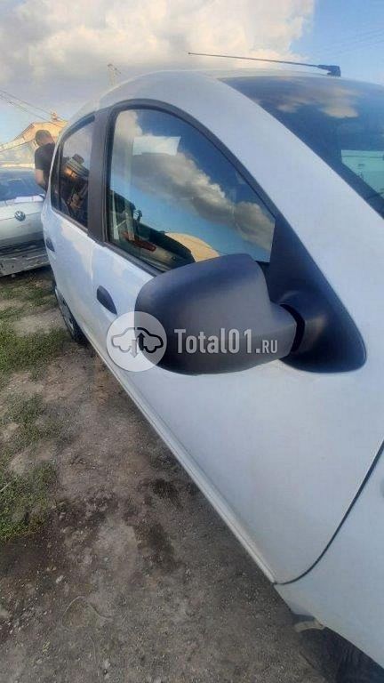 Фото Renault Logan 68