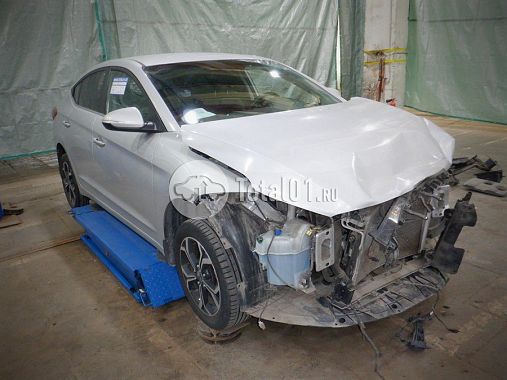 Купить Hyundai Elantra