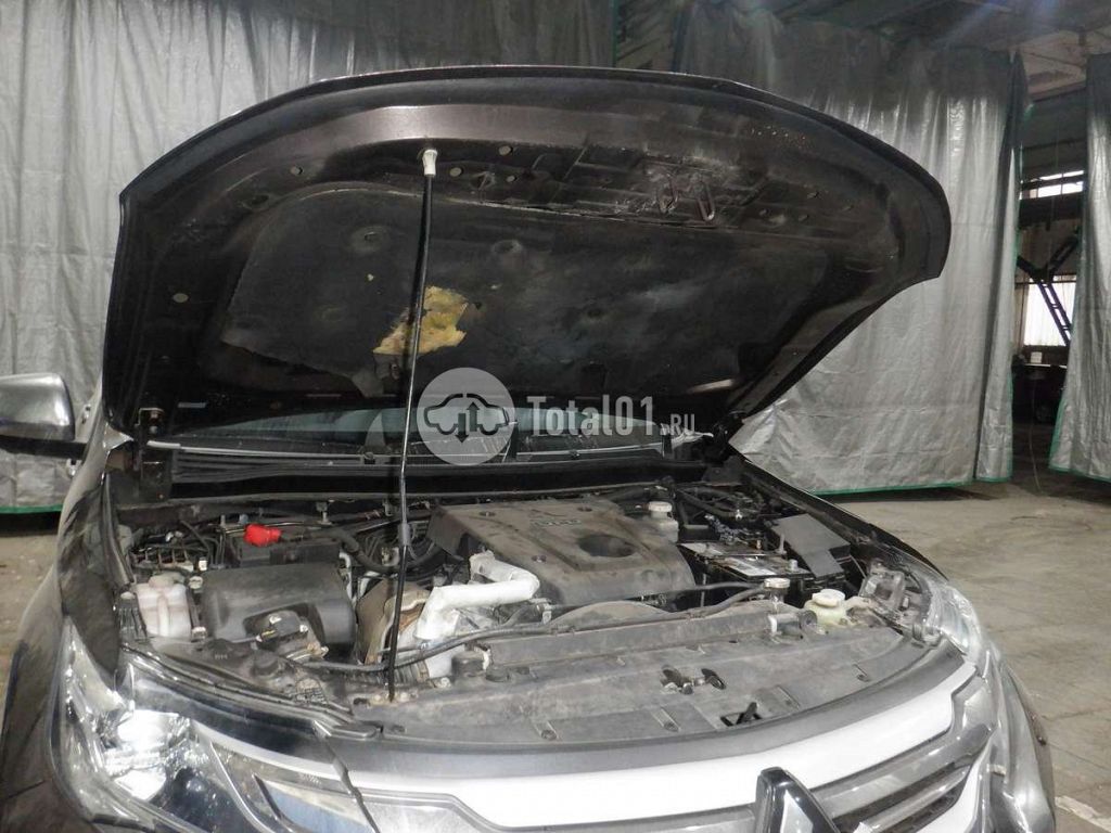 Фото Mitsubishi Pajero Sport 32
