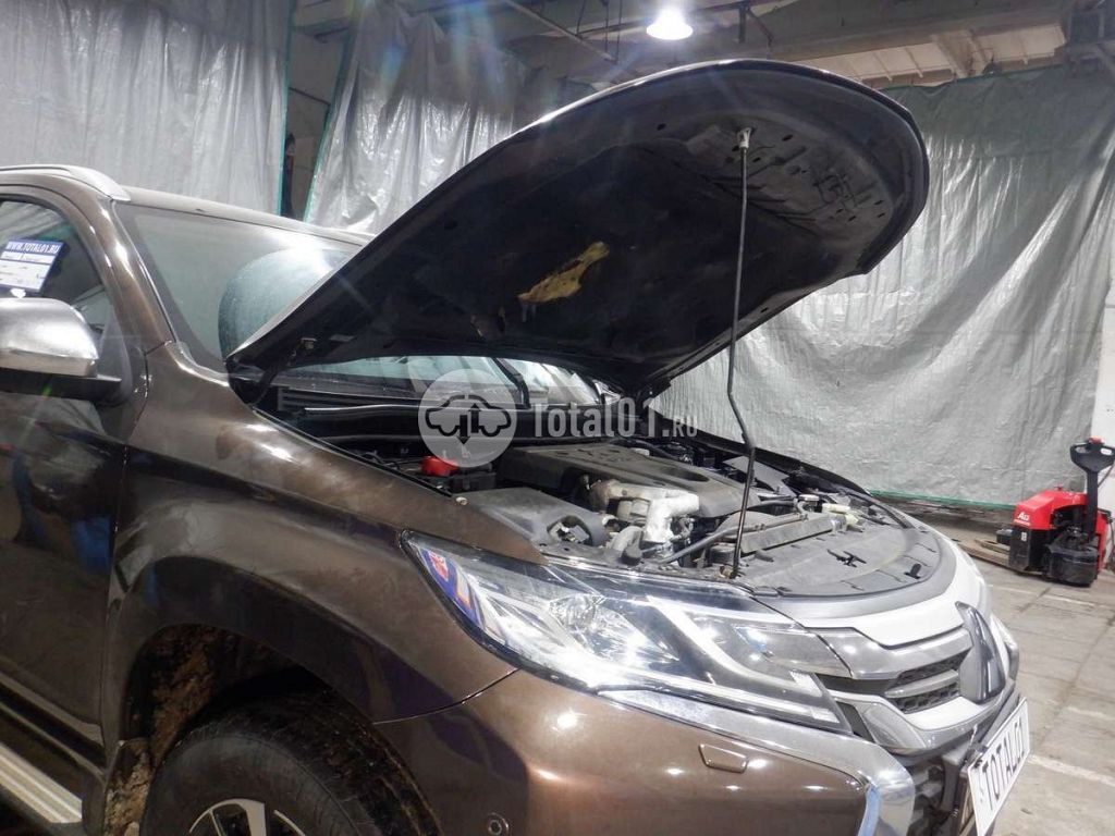 Фото Mitsubishi Pajero Sport 36