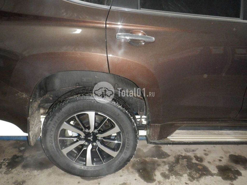 Фото Mitsubishi Pajero Sport 64