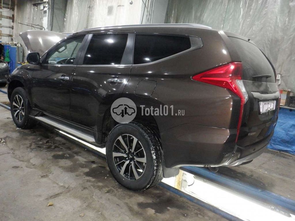 Фото Mitsubishi Pajero Sport 82