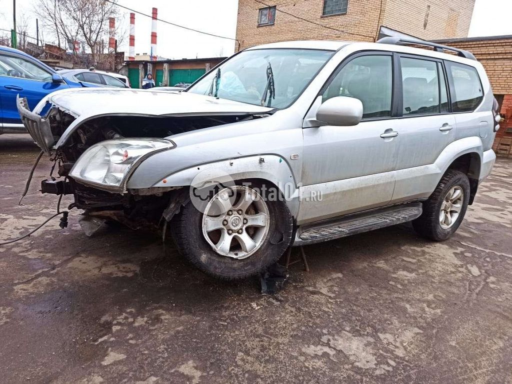 Фото Toyota Land Cruiser Prado 2