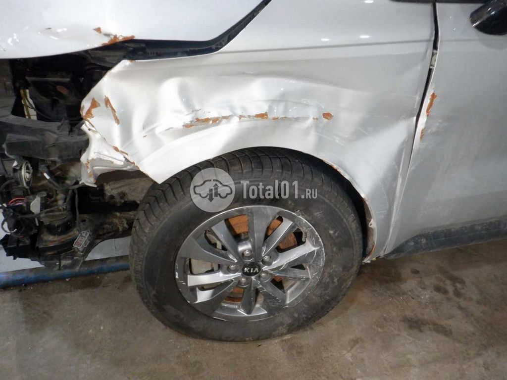 Фото KIA Carnival 20