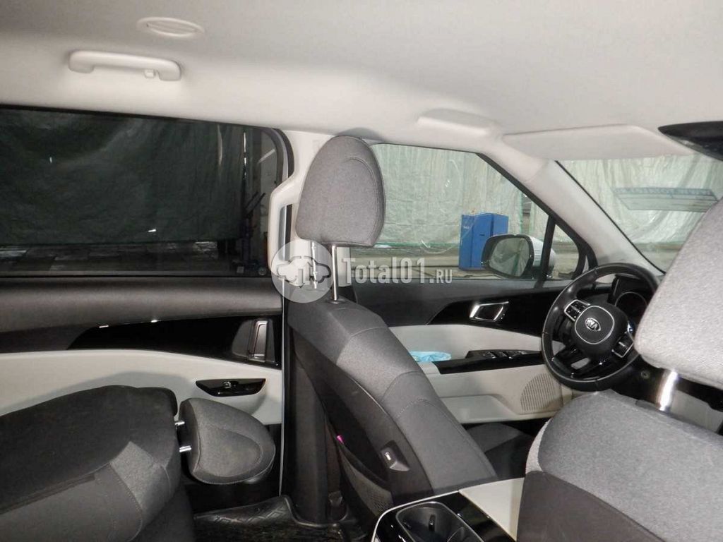 Фото KIA Carnival 62