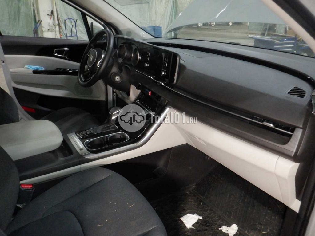 Фото KIA Carnival 134