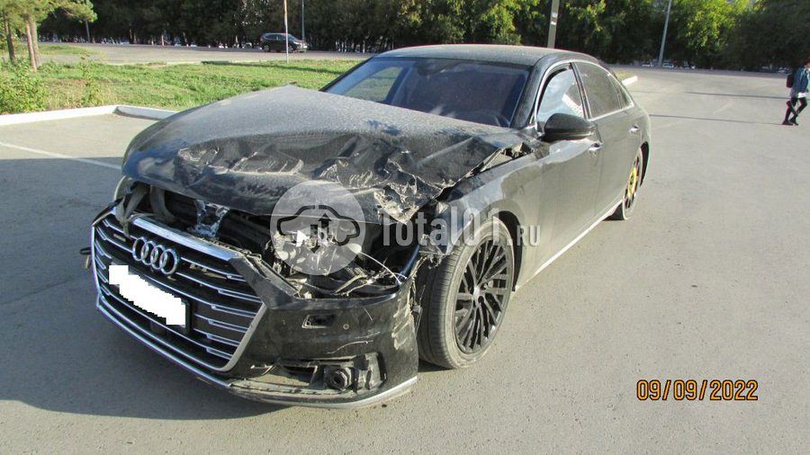 Фото Audi A8L 2