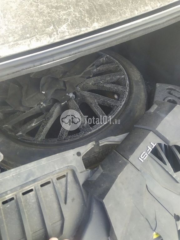 Фото Audi A8L 6