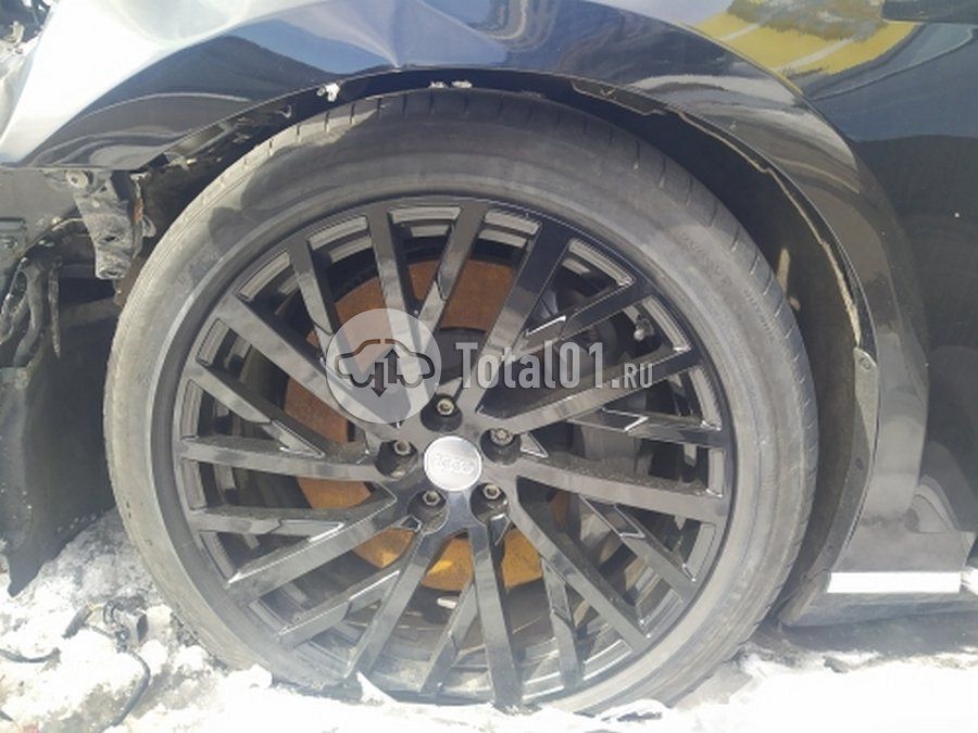 Фото Audi A8L 28