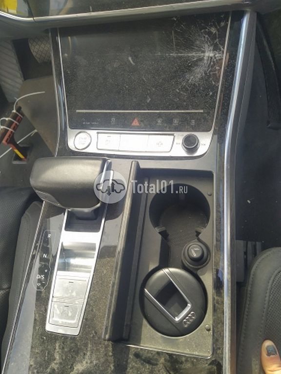 Фото Audi A8L 66