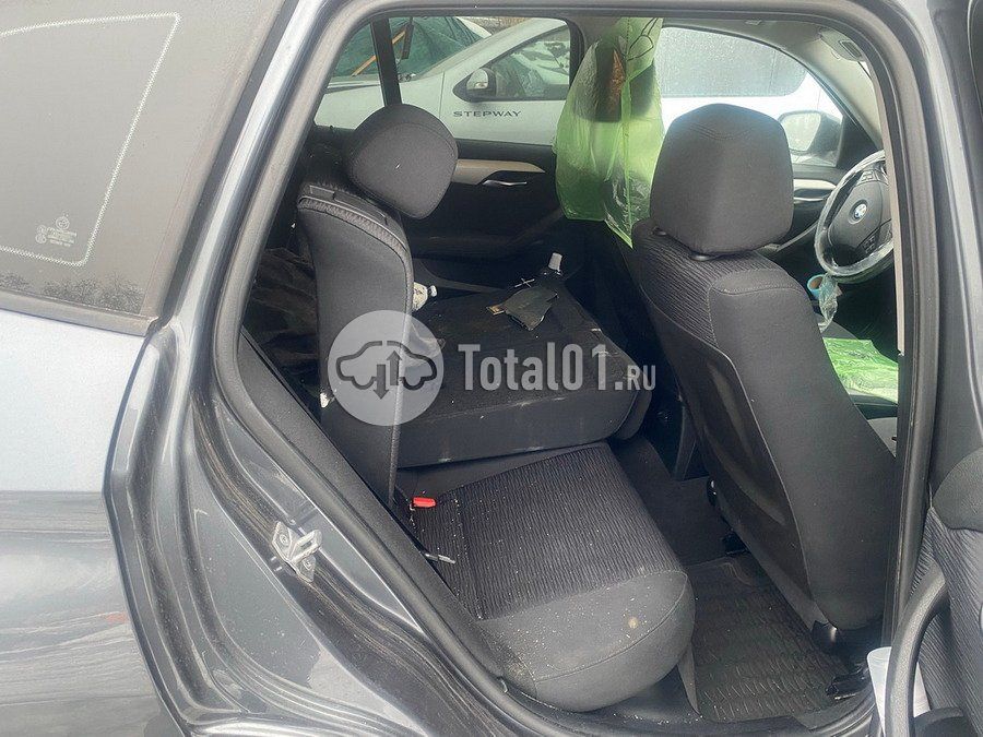 Фото BMW X1 108