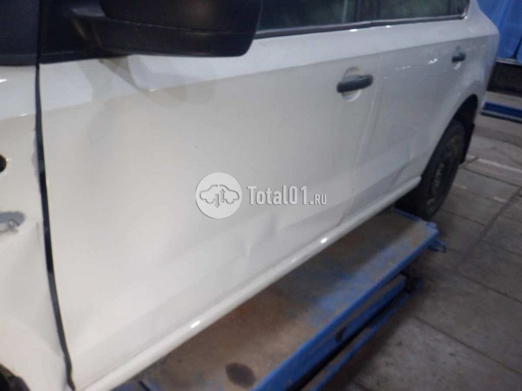 Фото Volkswagen Polo 76