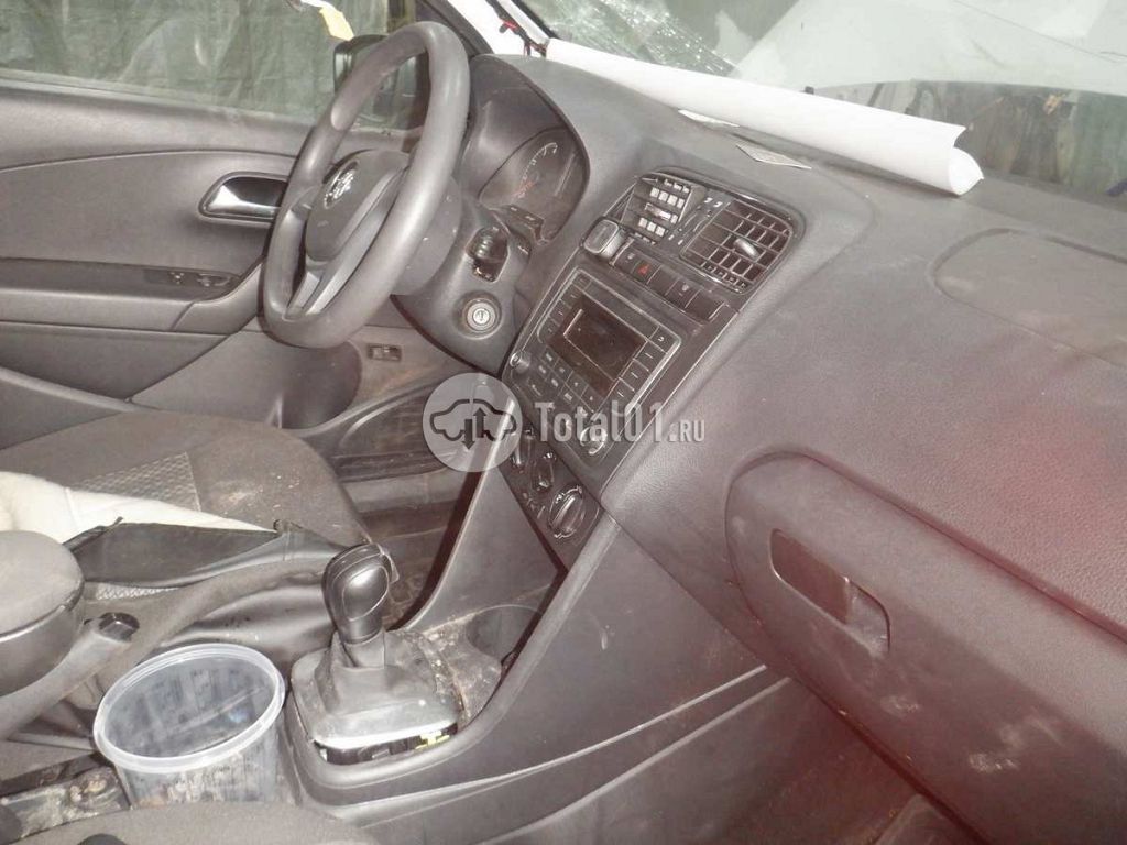 Фото Volkswagen Polo 194