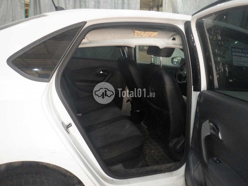 Фото Volkswagen Polo 208