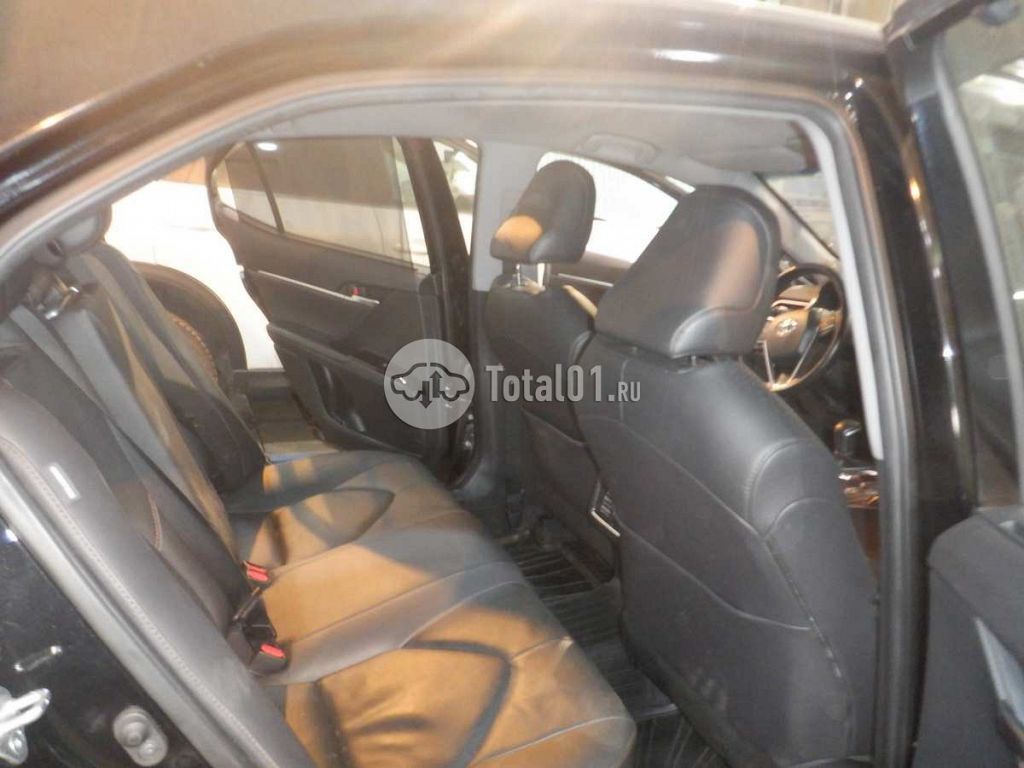 Фото Toyota Camry 136
