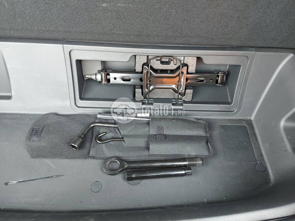 Фото Hyundai Palisade 180