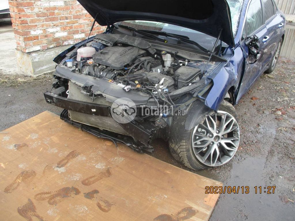 Фото KIA K5 14
