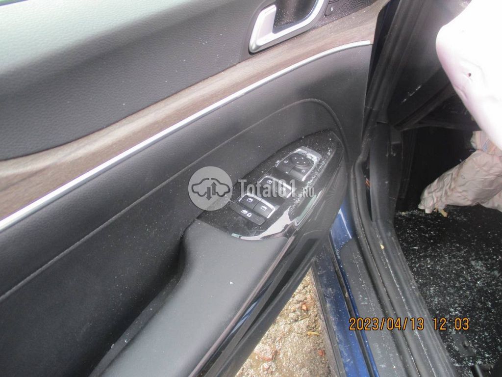 Фото KIA K5 176