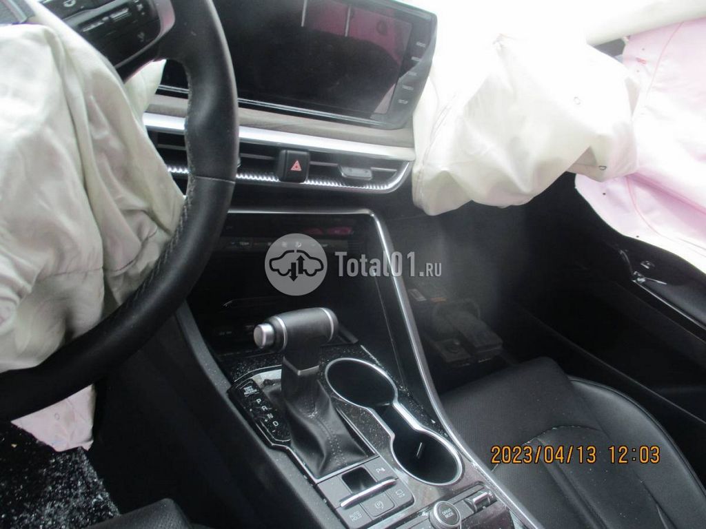 Фото KIA K5 180