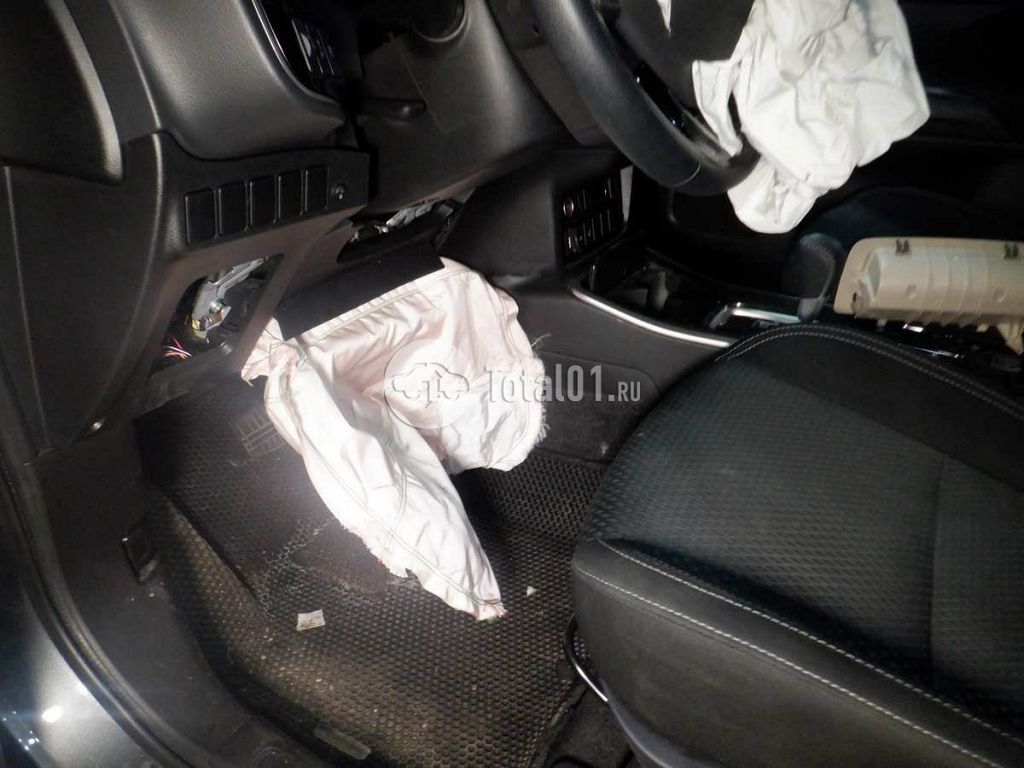 Фото Mitsubishi Outlander 198