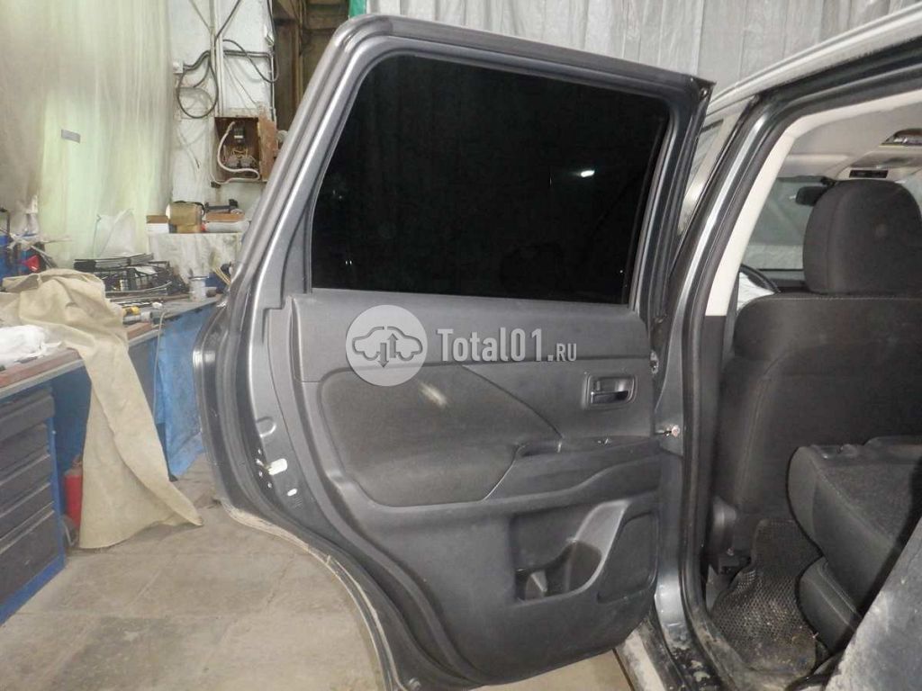 Фото Mitsubishi Outlander 206