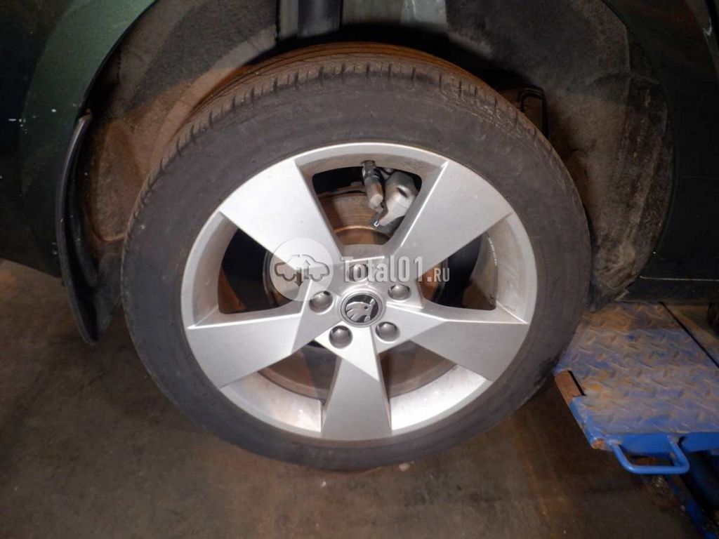 Фото Skoda Octavia 100
