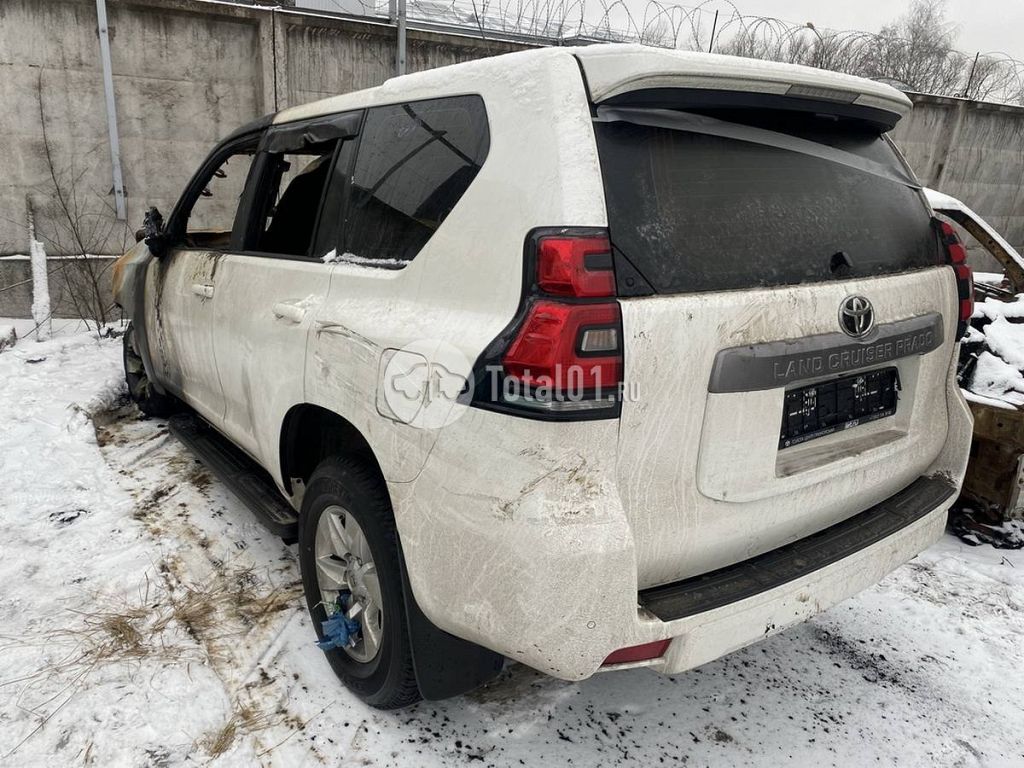Фото Toyota Land Cruiser Prado 48