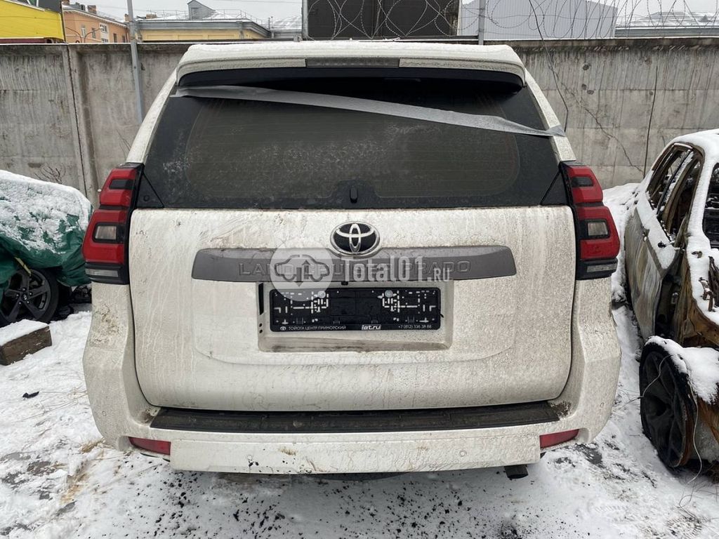 Фото Toyota Land Cruiser Prado 70