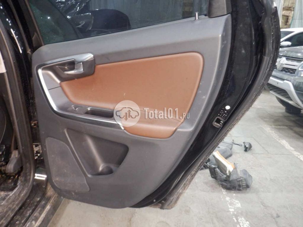 Фото Volvo XC60 254