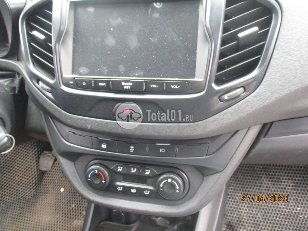 Фото ВАЗ (LADA) Vesta 132