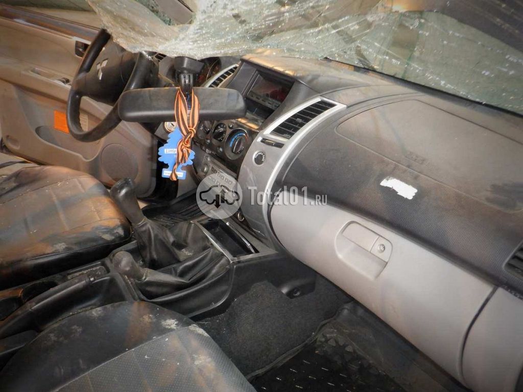 Фото Mitsubishi Pajero Sport 164