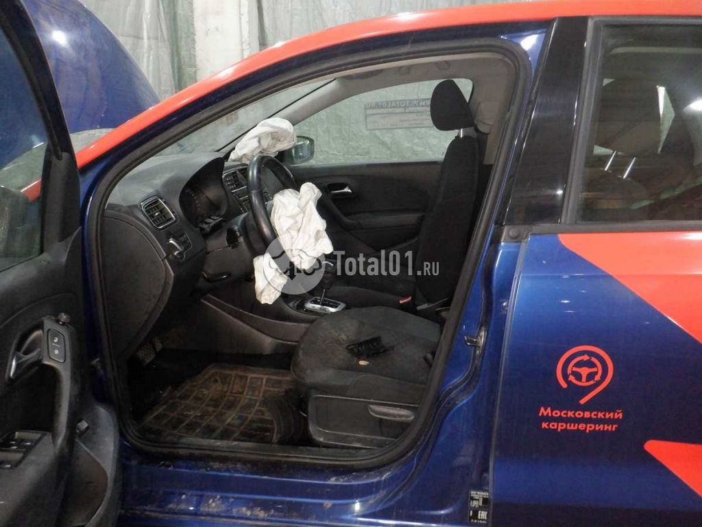 Фото Volkswagen Polo 126