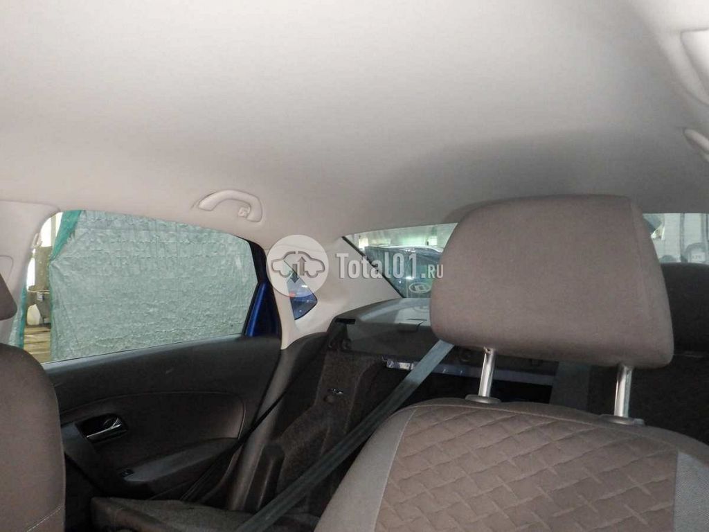 Фото Volkswagen Polo 130