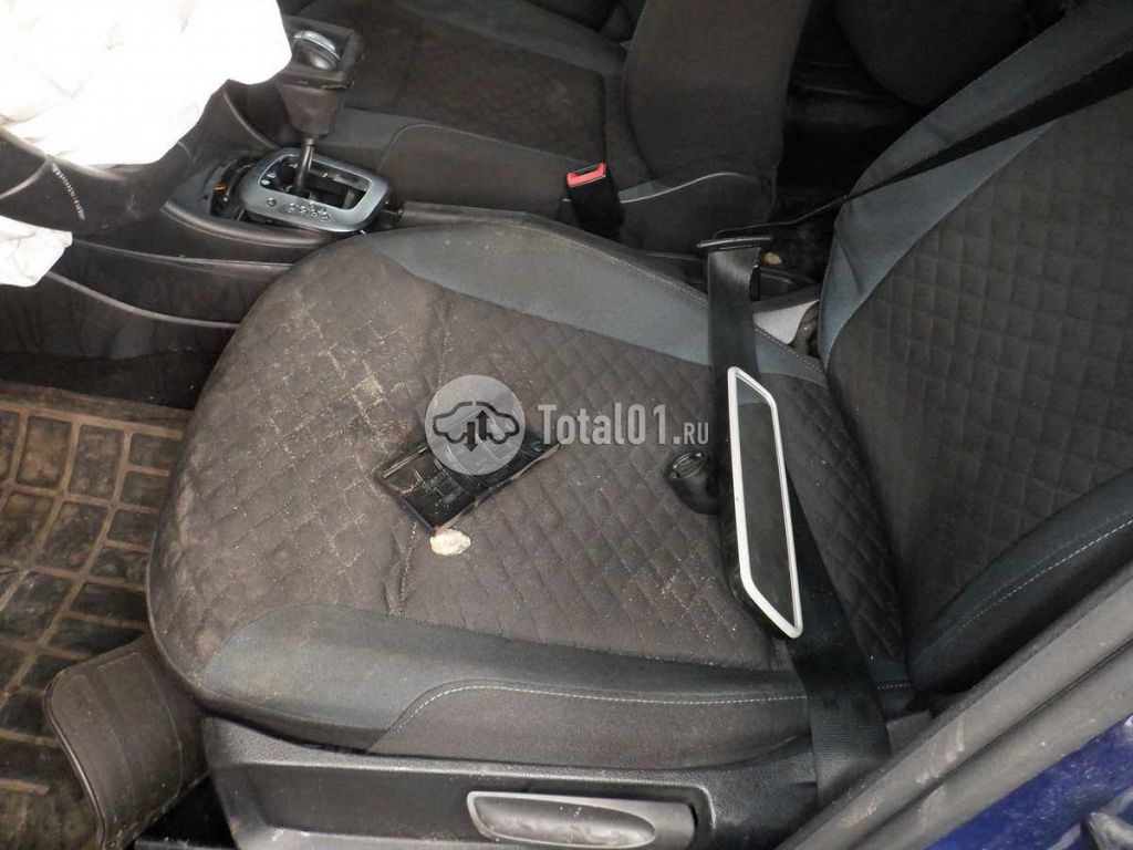 Фото Volkswagen Polo 138