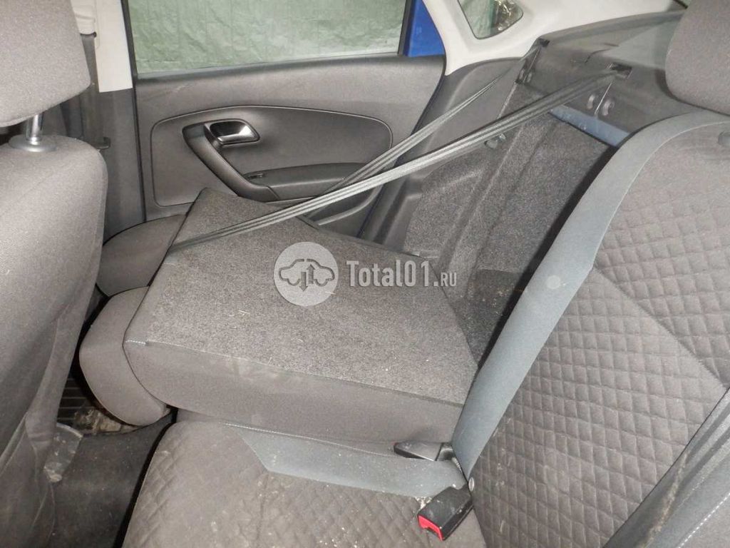 Фото Volkswagen Polo 156