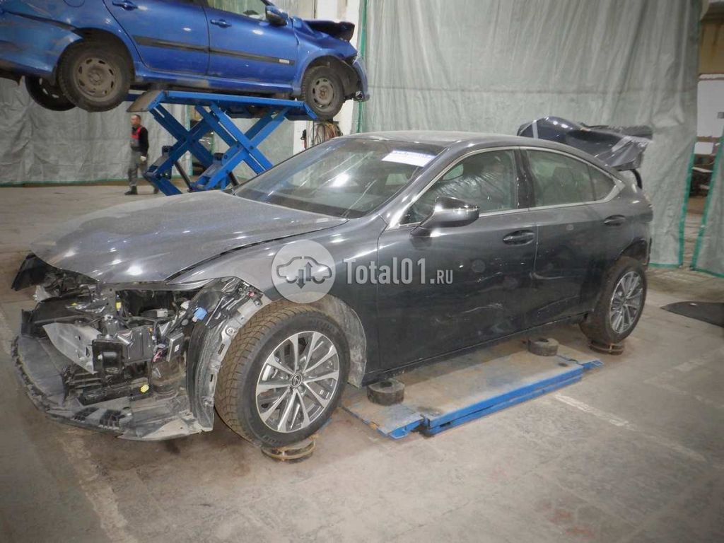 Фото Lexus ES 8