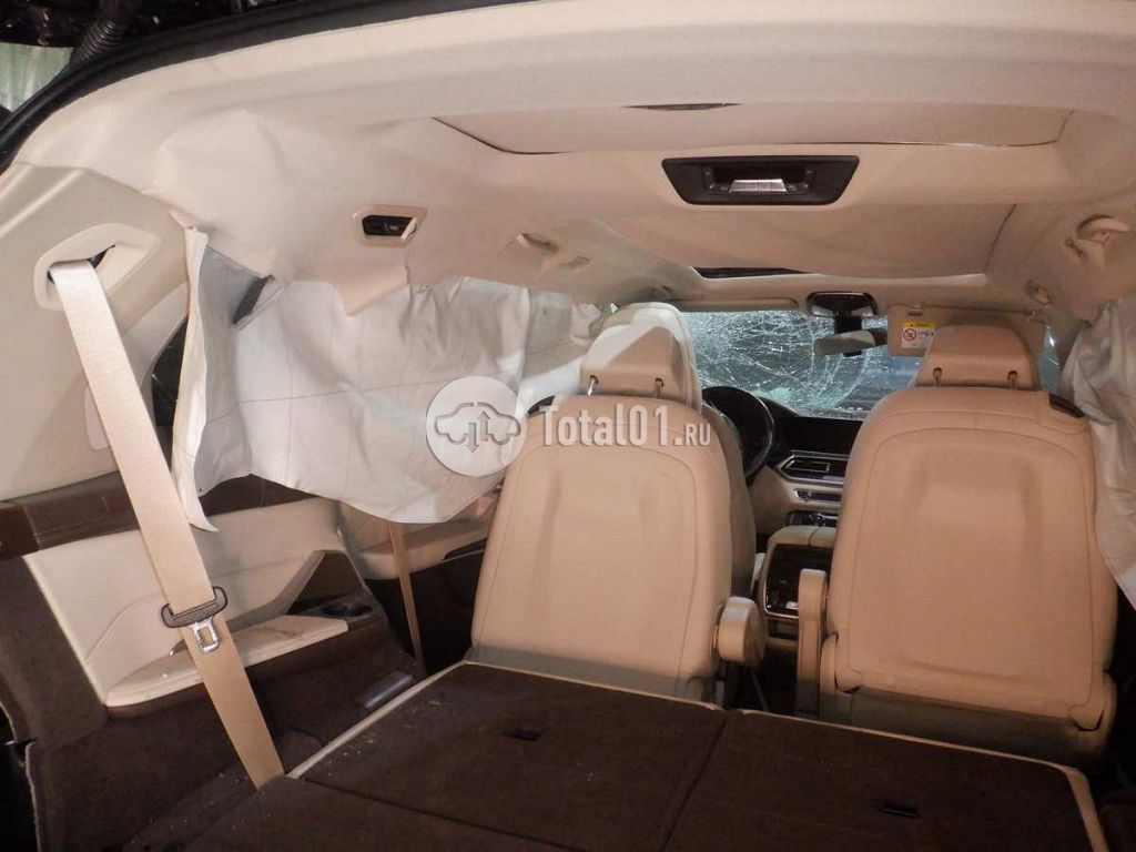 Фото BMW X7 248
