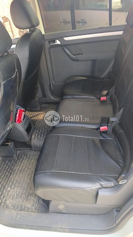 Фото Volkswagen Touran 20