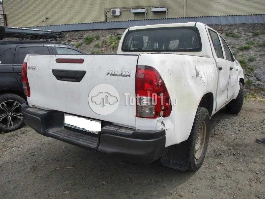 Фото Toyota Hilux 20