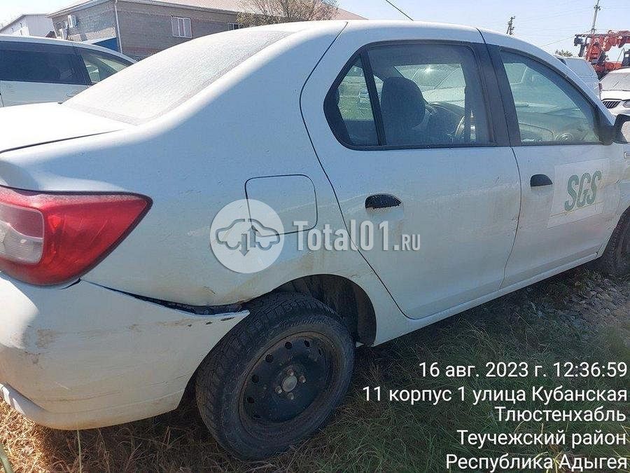 Фото Renault Logan 26