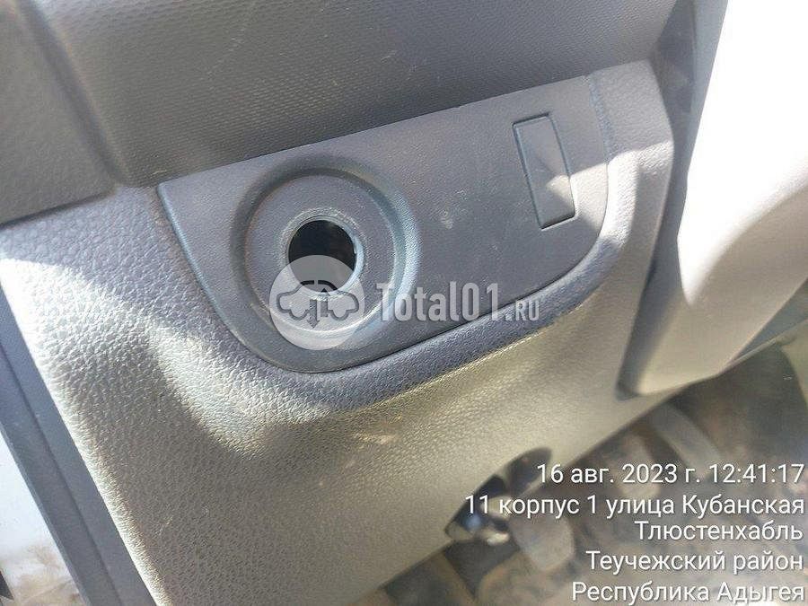 Фото Renault Logan 118