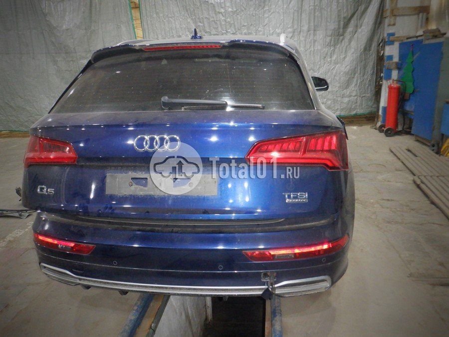 Фото Audi Q5 12