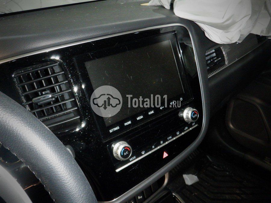 Фото Mitsubishi Outlander 40