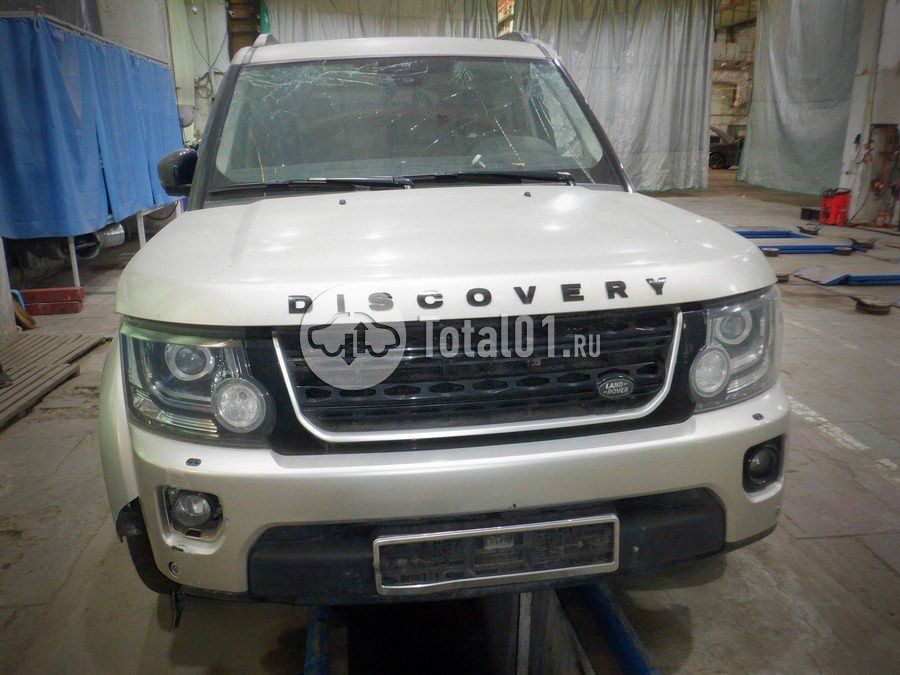 Фото Land Rover Discovery 4