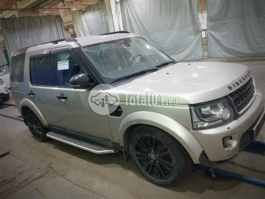 Фото Land Rover Discovery 8