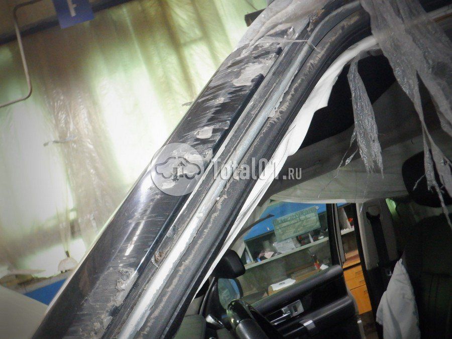 Фото Land Rover Discovery 106