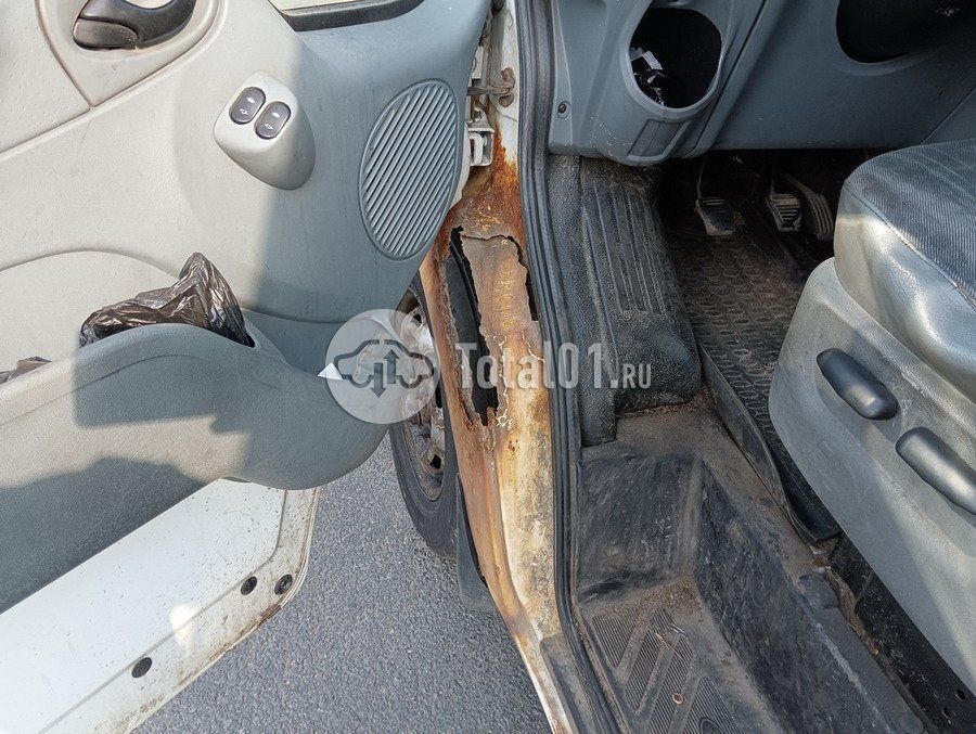 Фото Ford Transit 118