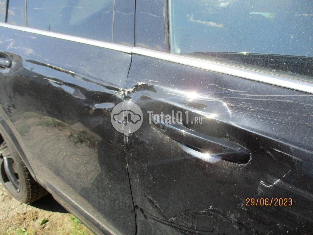 Фото Volvo XC90 96